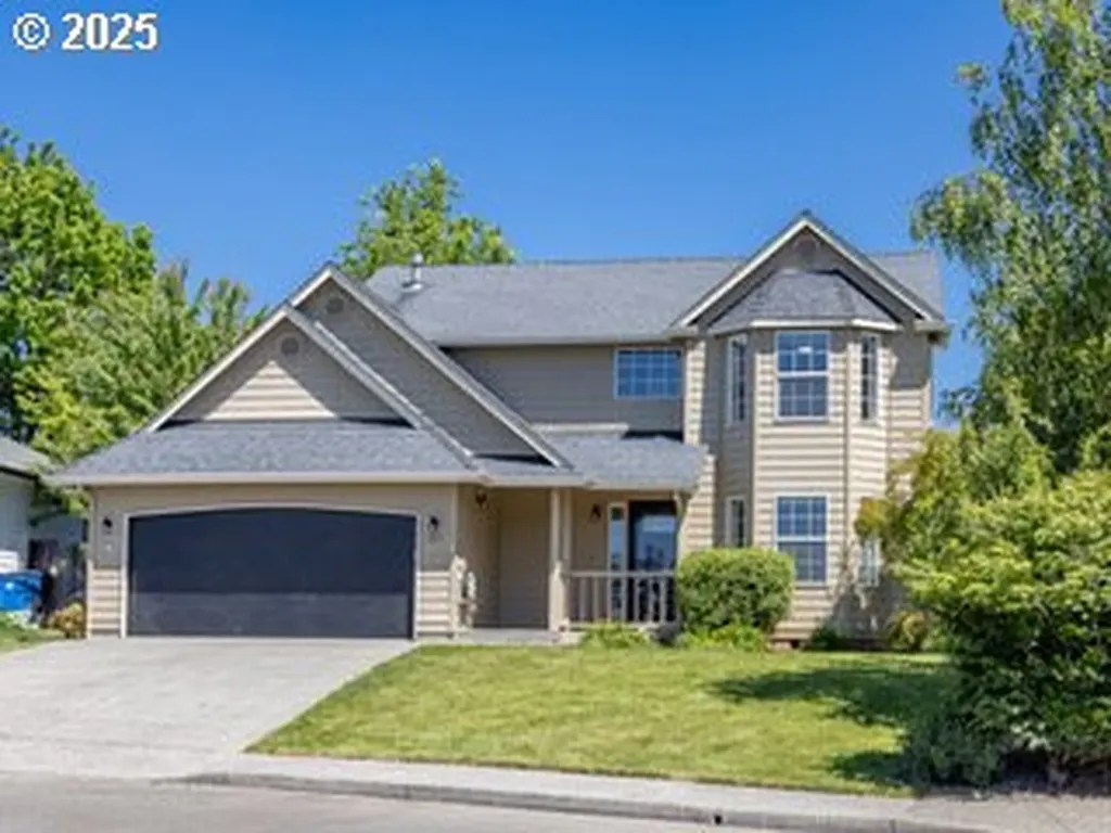 1615 NW 26th Circle Camas WA 98607