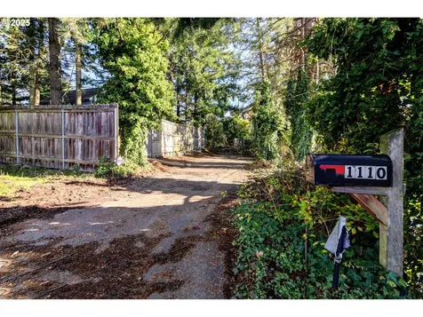 1110 S Lieser Road Vancouver WA 98664