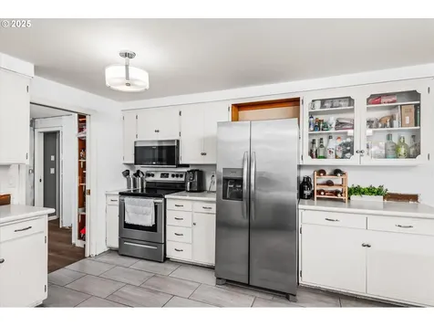 1310 Corum Avenue Eugene OR 97401