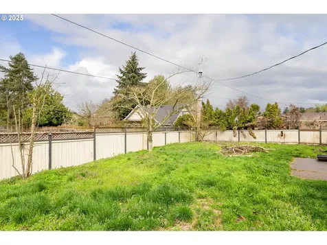 1310 Corum Avenue Eugene OR 97401