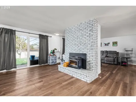 1310 Corum Avenue Eugene OR 97401