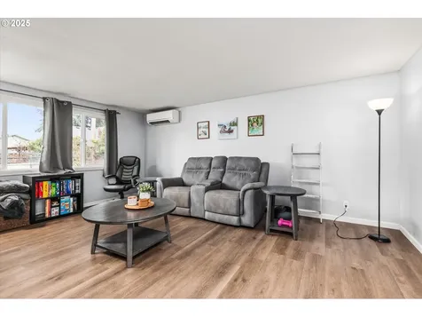 1310 Corum Avenue Eugene OR 97401