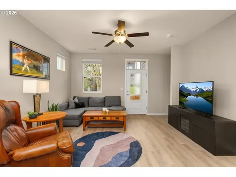 15432 NE 70th Street Vancouver WA 98682