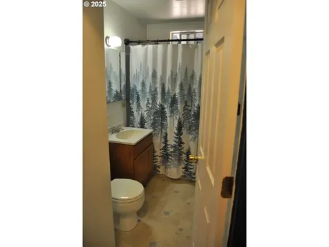 1529 Brentwood Avenue Eugene OR 97404