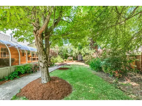 1041 Irving Road Eugene OR 97404