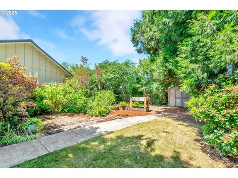 1041 Irving Road Eugene OR 97404