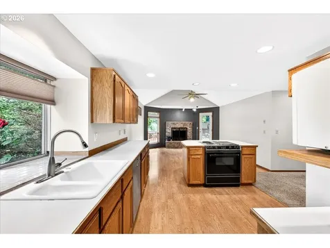 1395 SE 64th Court Hillsboro OR 97123