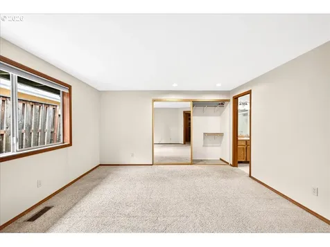 1395 SE 64th Court Hillsboro OR 97123