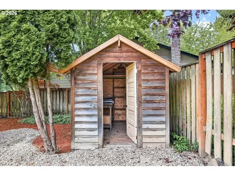 1395 SE 64th Court Hillsboro OR 97123