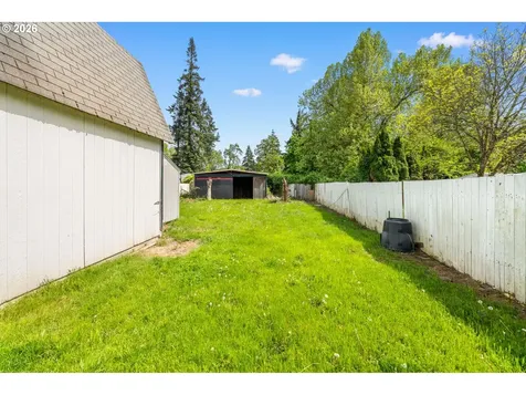 1036 Alder Lane Woodburn OR 97071