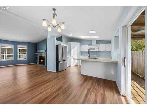 1036 Alder Lane Woodburn OR 97071
