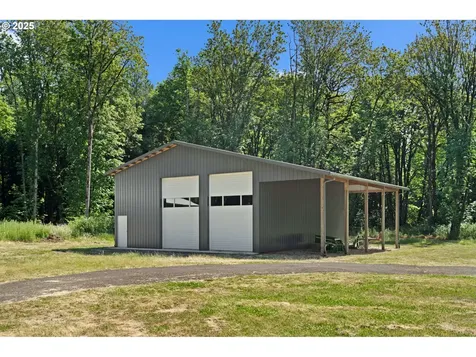 15735 NE Browndale Farm Road Aurora OR 97002