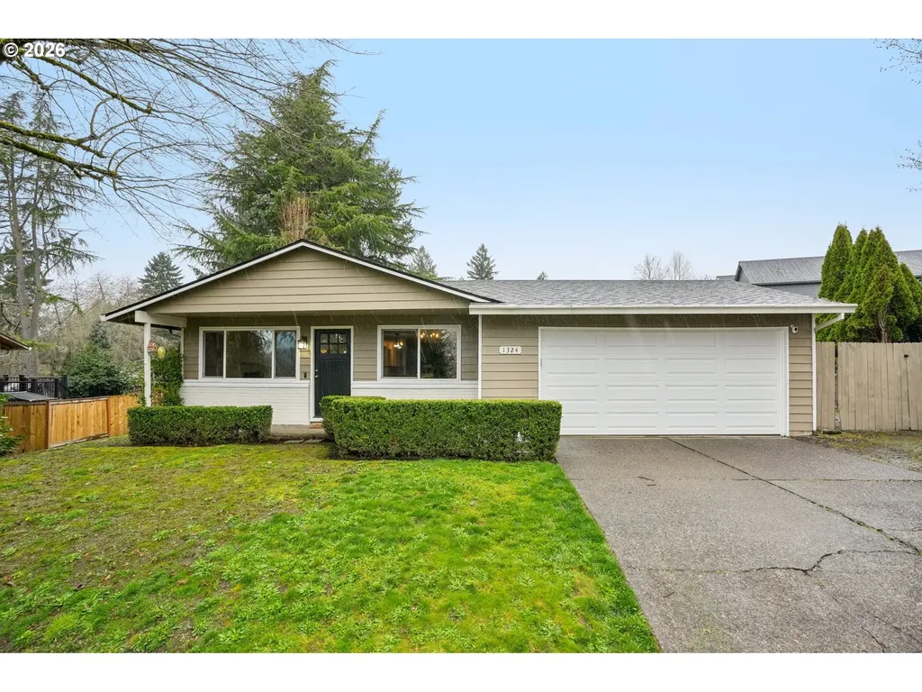 1324 Farrvista Drive West Linn OR 97068