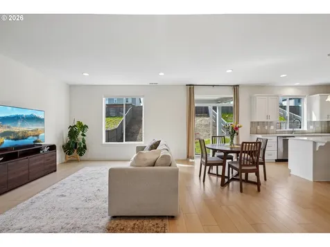16865 SE Mist Layer Loop Happy Valley OR 97086