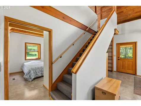 92033 Deadwood Creek Road Deadwood OR 97430