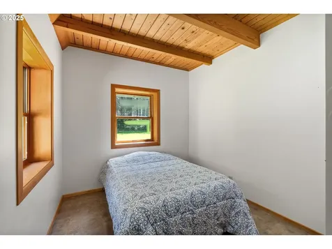 92033 Deadwood Creek Road Deadwood OR 97430
