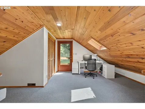 92033 Deadwood Creek Road Deadwood OR 97430