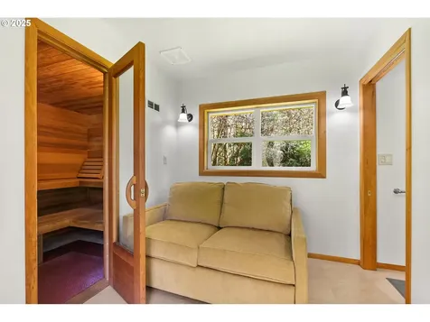 92033 Deadwood Creek Road Deadwood OR 97430