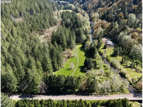 92033 Deadwood Creek Road Deadwood OR 97430