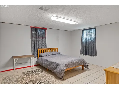 2922 Allen Street Kelso WA 98626