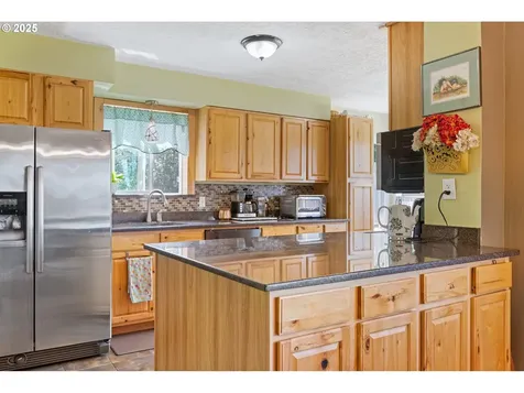 2922 Allen Street Kelso WA 98626