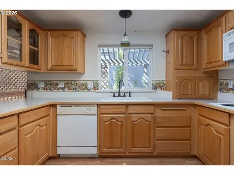 4625 NE Voyage Avenue Lincoln City OR 97367