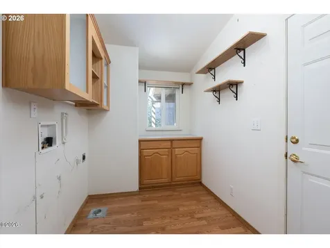 4625 NE Voyage Avenue Lincoln City OR 97367
