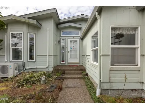 4625 NE Voyage Avenue Lincoln City OR 97367