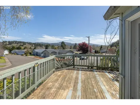 4625 NE Voyage Avenue Lincoln City OR 97367