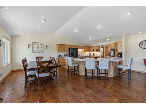 41221 SE Van Lake Road Prineville OR 97754