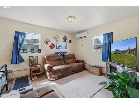 41221 SE Van Lake Road Prineville OR 97754