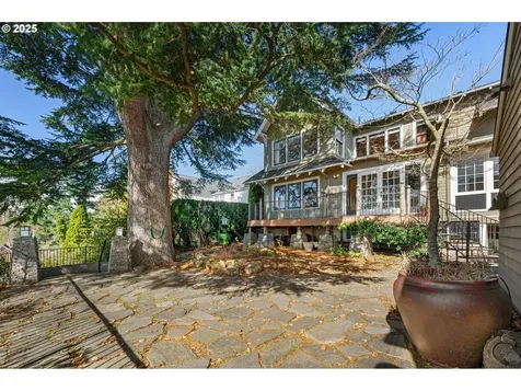 4702 NE Alameda Street Portland OR 97213
