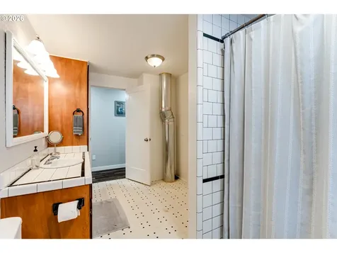 1088 Linda Lane Springfield OR 97478