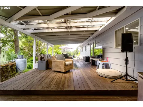 1088 Linda Lane Springfield OR 97478
