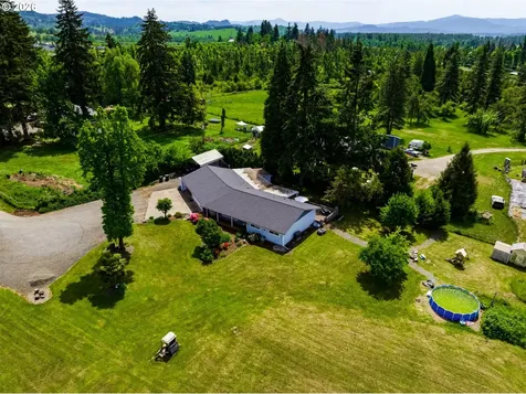1088 Linda Lane Springfield OR 97478