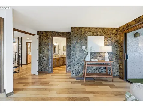 2846 NW Ariel Terrace Portland OR 97210