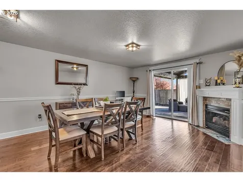 4460 Morfitt Street Hubbard OR 97032