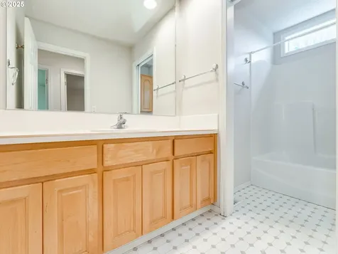 518 NW Willamette Court Mcminnville OR 97128