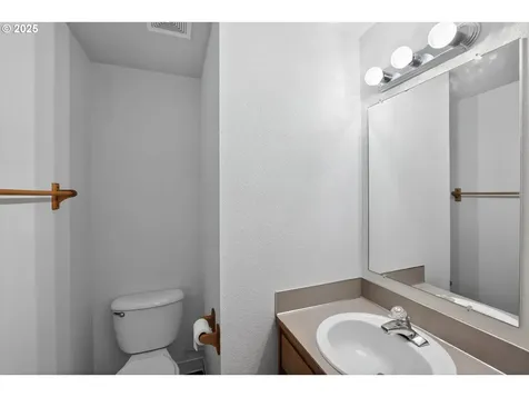 15415 NE 85th Street Vancouver WA 98682