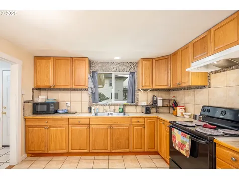 460 W Oregon Avenue Creswell OR 97426