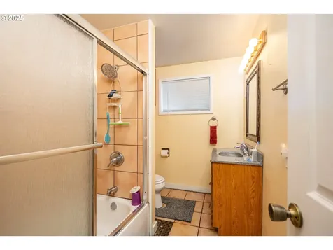 460 W Oregon Avenue Creswell OR 97426
