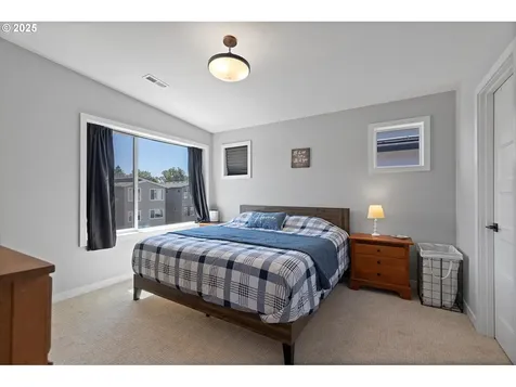 1033 E Ginger Root Court Newberg OR 97132