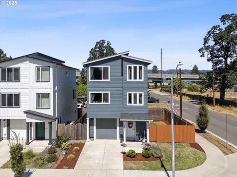 1033 E Ginger Root Court Newberg OR 97132