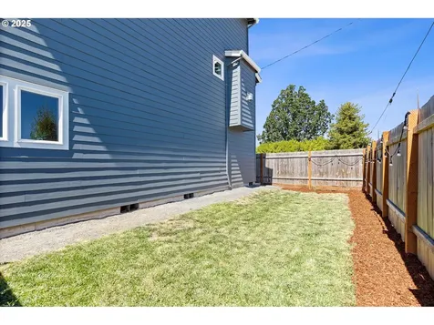 1033 E Ginger Root Court Newberg OR 97132