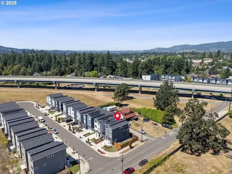 1033 E Ginger Root Court Newberg OR 97132