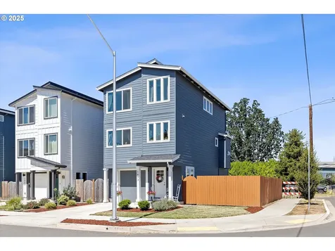 1033 E Ginger Root Court Newberg OR 97132