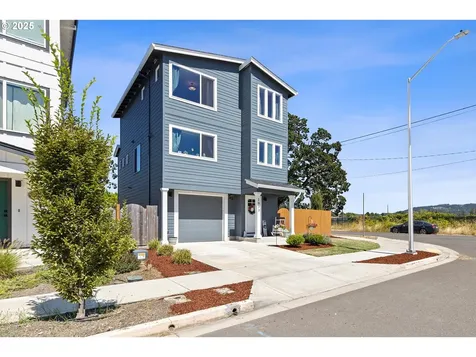 1033 E Ginger Root Court Newberg OR 97132