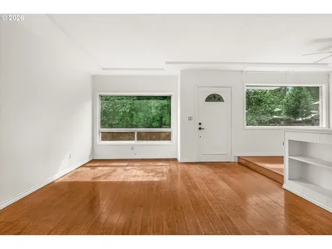 7101 SE 122nd Avenue Portland OR 97236