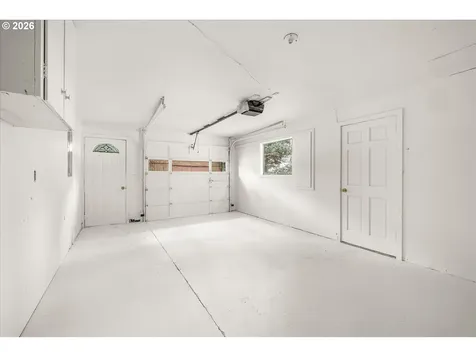 7101 SE 122nd Avenue Portland OR 97236