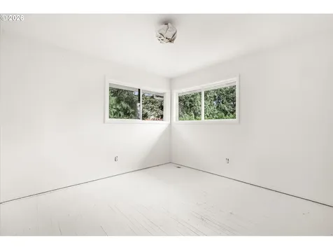 7101 SE 122nd Avenue Portland OR 97236
